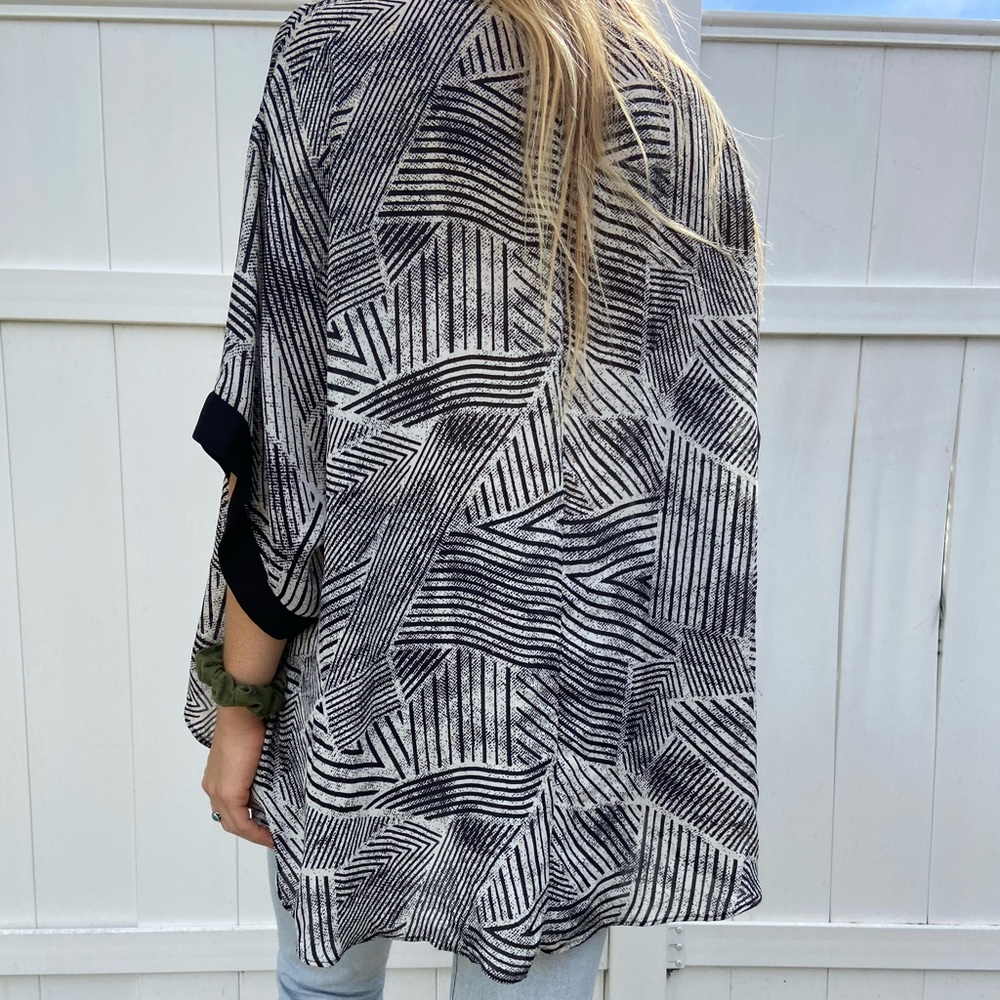 Silence and noise kimono - Picture 4 of 8